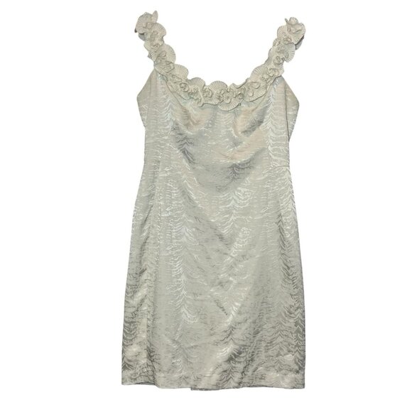 Maggy London Dresses & Skirts - MAGGY LONDON Women’s Knee Dress Size 12 White Lined Sleeveless Zipper